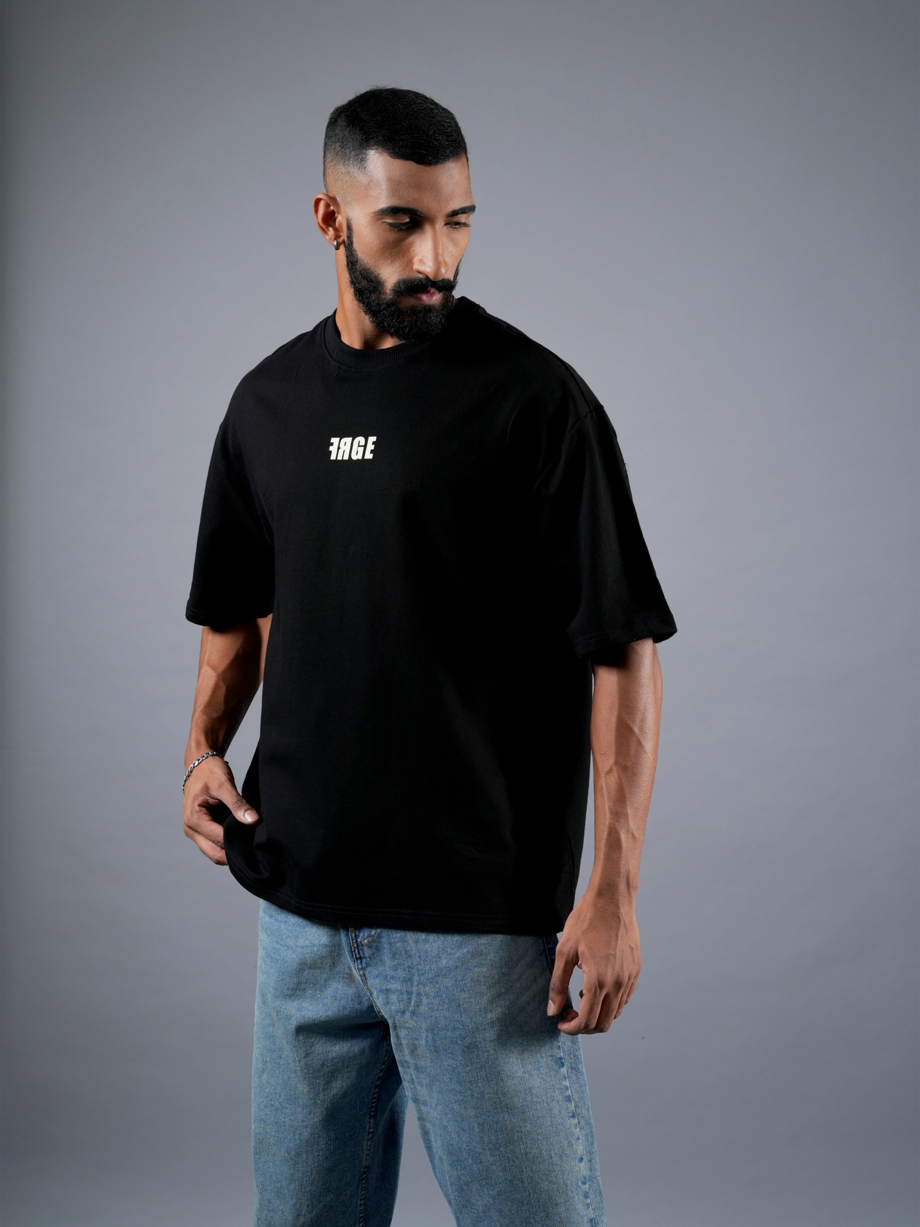Forge Inner Champion tee lifestyle shot Indian gym wear